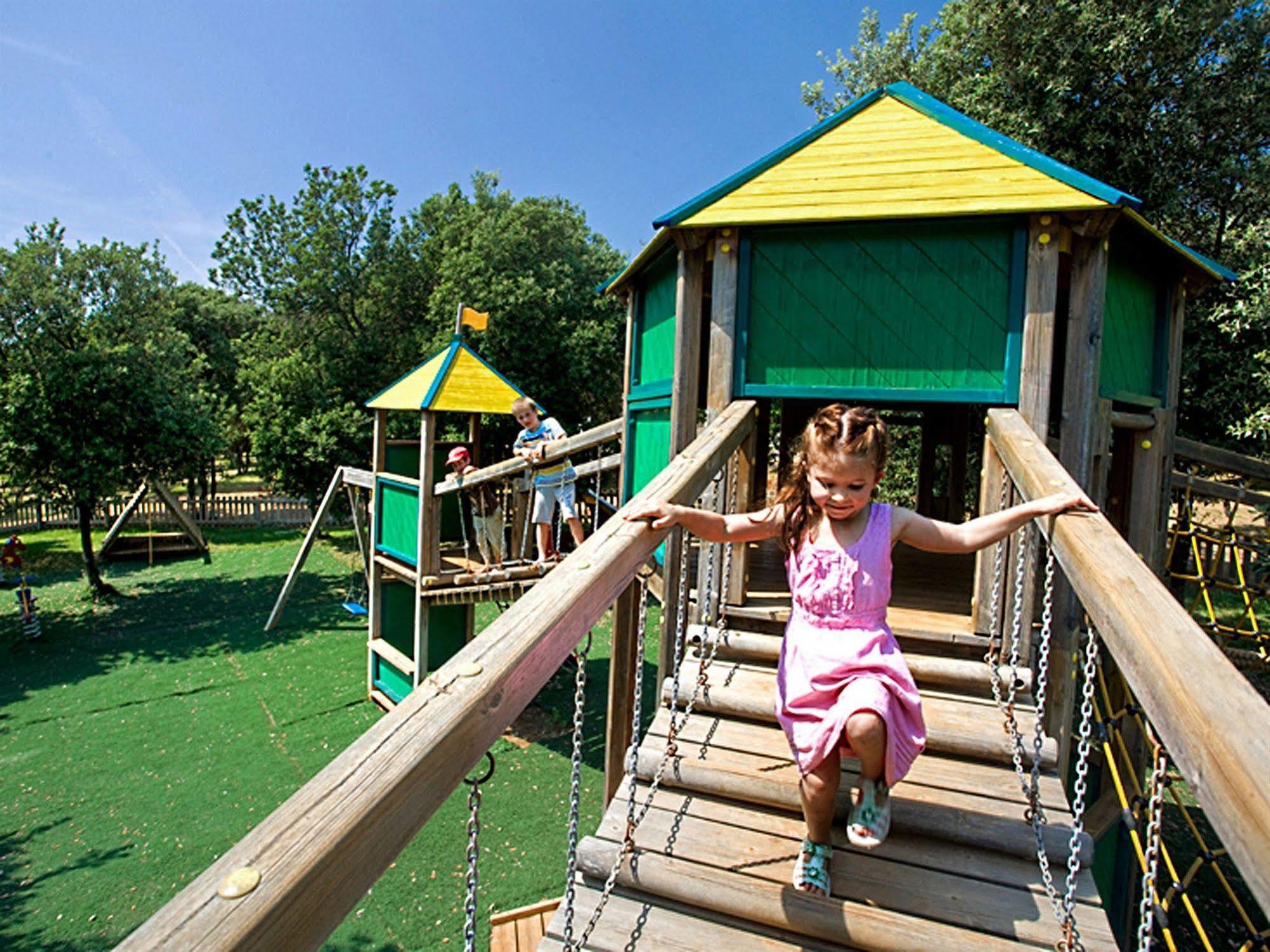 Lanterna Resort Tar-Vabriga Exterior foto